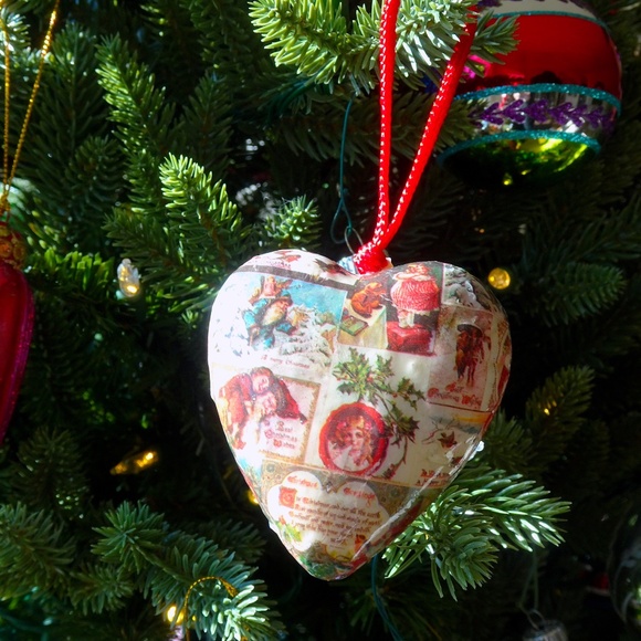 Decoupaged Puffy Heart Vintage Christmas Valentine's Image Collage Ornaments - 2 - Picture 7 of 7